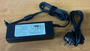 Zdroj Panasonic model CF-AA5713A M2