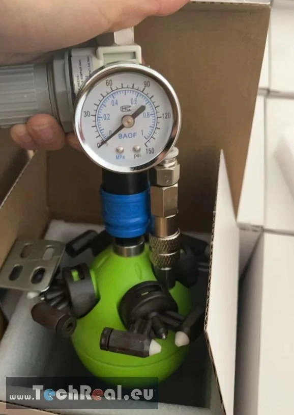 Plynovo-vodný hybridný zvlhčovač