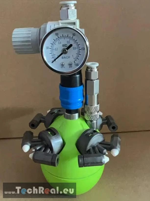 Plynovo-vodný hybridný zvlhčovač